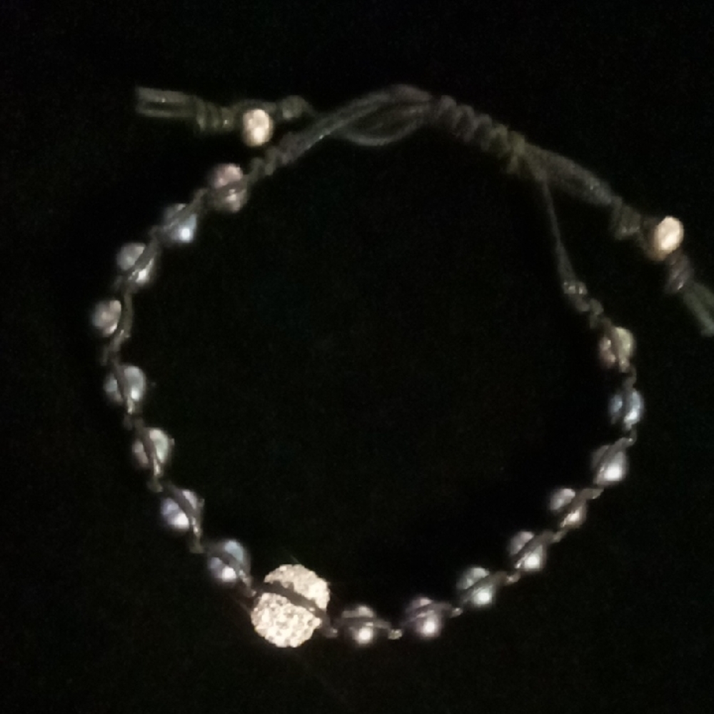 Elegant Black Blue Opalescent Beaded Slide Bracelet .